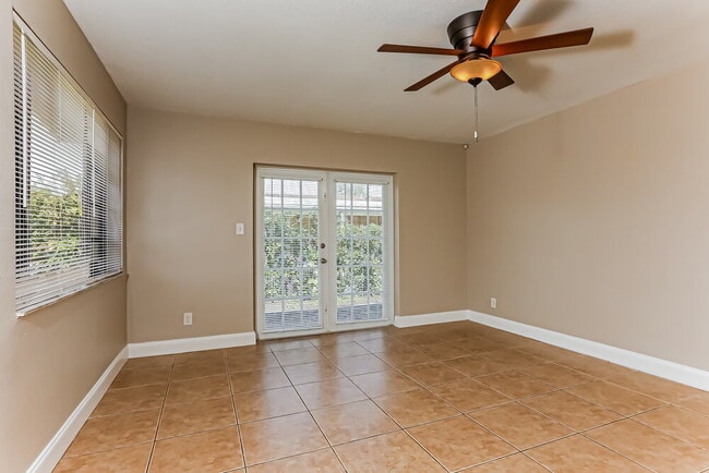 Building Photo - 1270 NW 29th Terrace