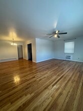 Building Photo - 1145 Fenmore Dr