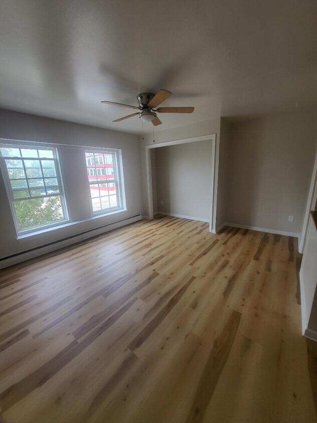 Foto principal - 1135 S Washington Ave