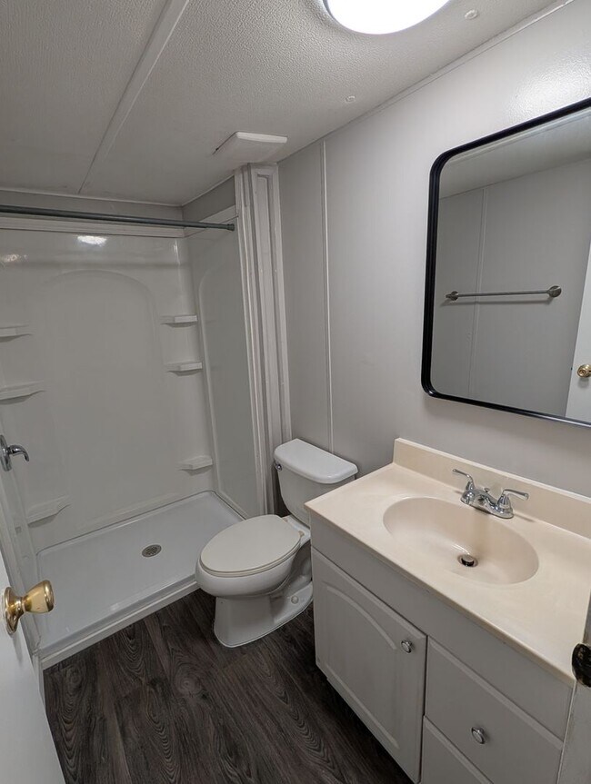 Foto del edificio - Lovely Home is Quiet Southwest Jacksonville Neighborhood