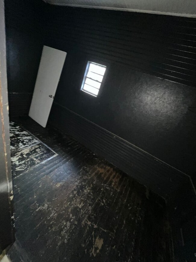 Foto del edificio - 6407 Henderson Ave