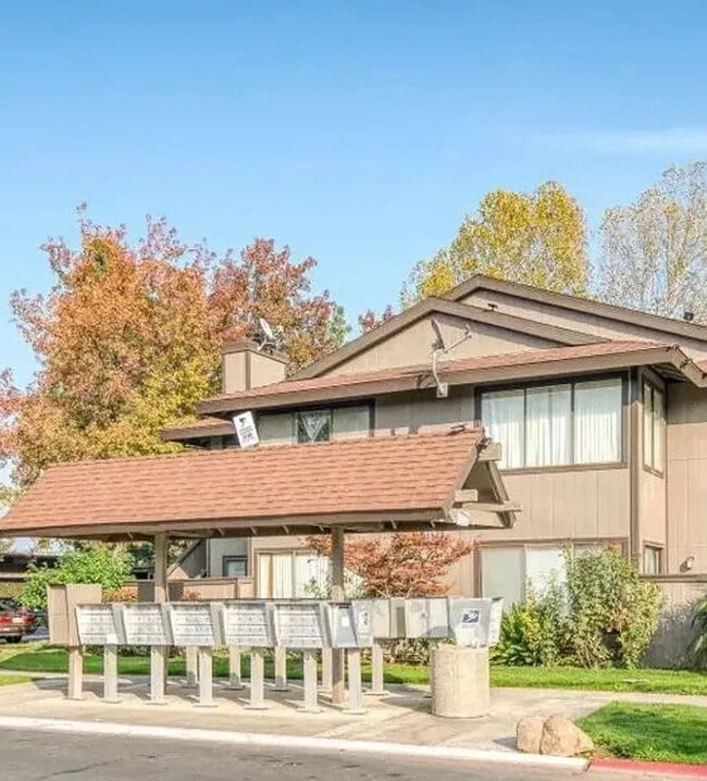 Building Photo - Ranchwood Condominiums