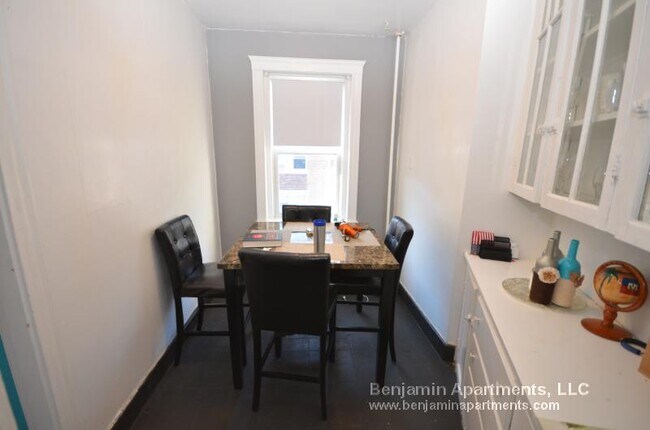 Foto del edificio - 66 Chiswick Rd