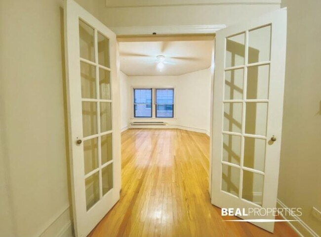 Foto del edificio - 1 bedroom in EVANSTON IL 60202