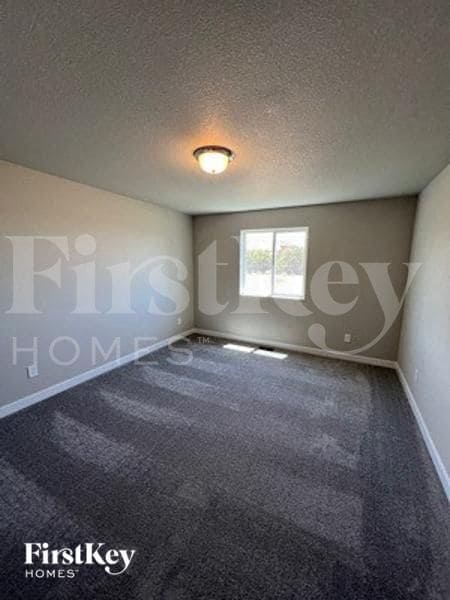 Building Photo - 10045 Luneth Dr