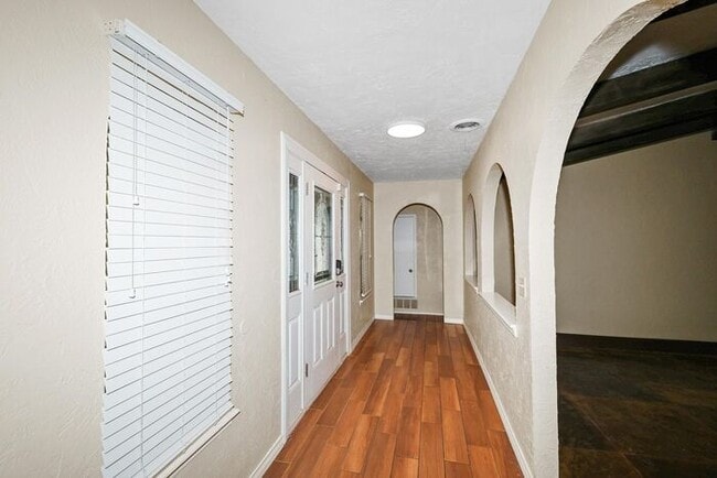 Foto del edificio - 5307 Winslow St