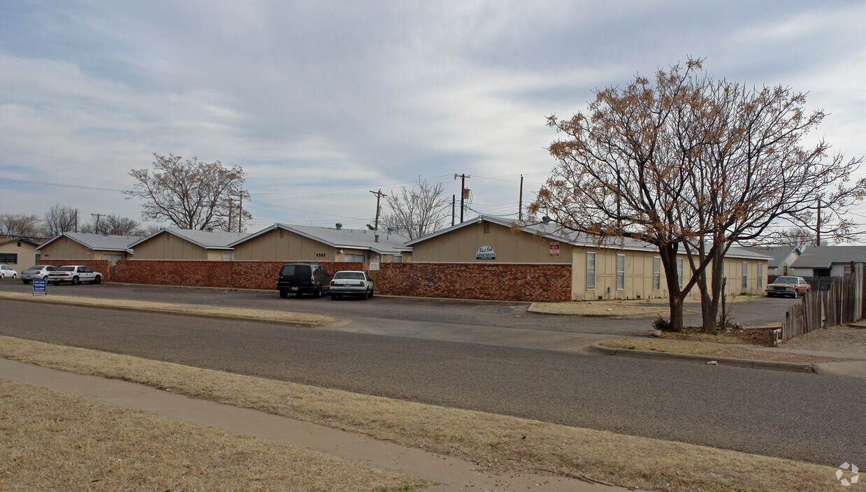 Primary Photo - 6507 Sherman Ave