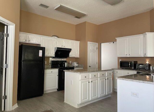 Building Photo - 1743 Harrington Way