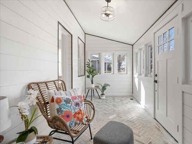 Foto del edificio - 4144 Depew St