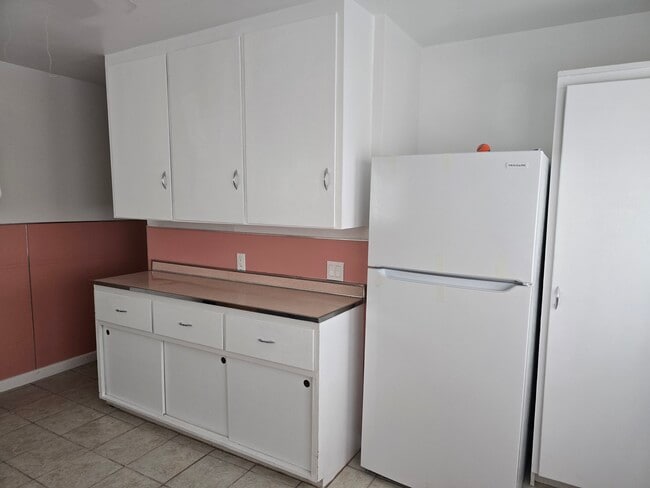 Building Photo - 233 Arthur Ave