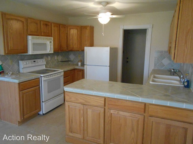 Building Photo - 3 br, 2 bath House - 11503 Spring Crest Drive