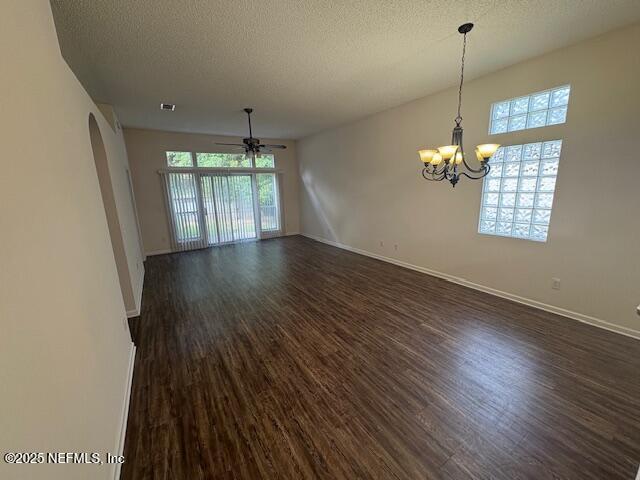 Foto del edificio - 11926 Arbor Lake Dr