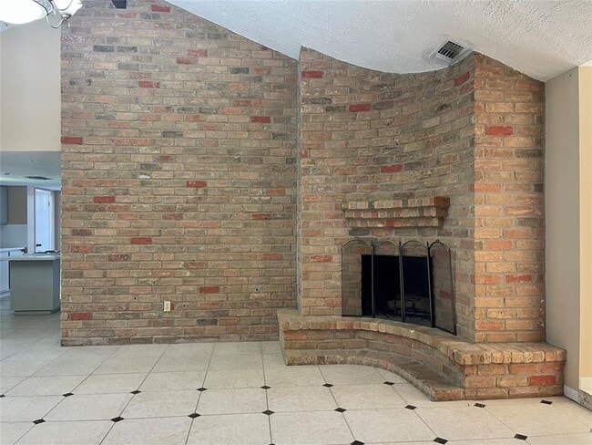 Foto del edificio - 22615 Indian Knoll Dr