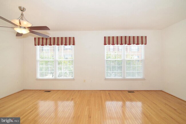 Building Photo - 4030 Stonehenge Way