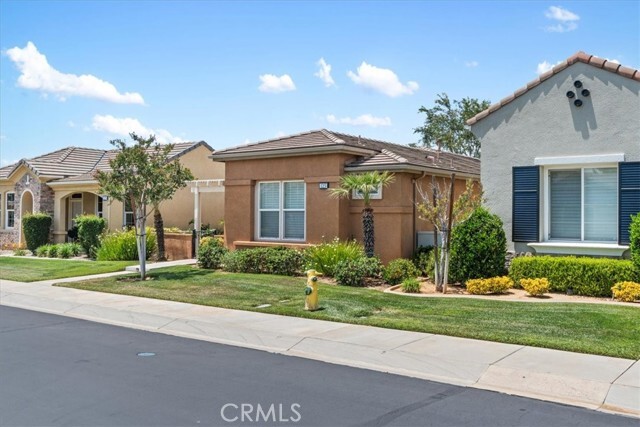 Building Photo - 125 Thistle Creek