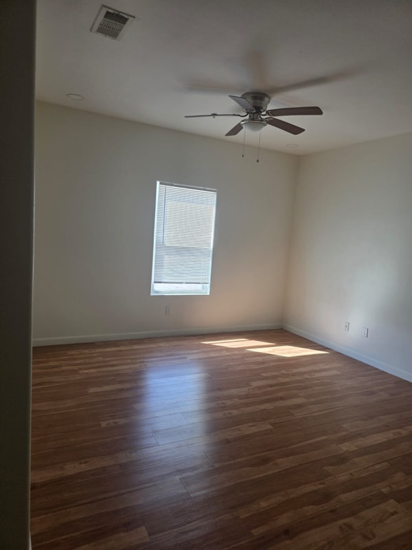 Building Photo - 2111 W University Dr