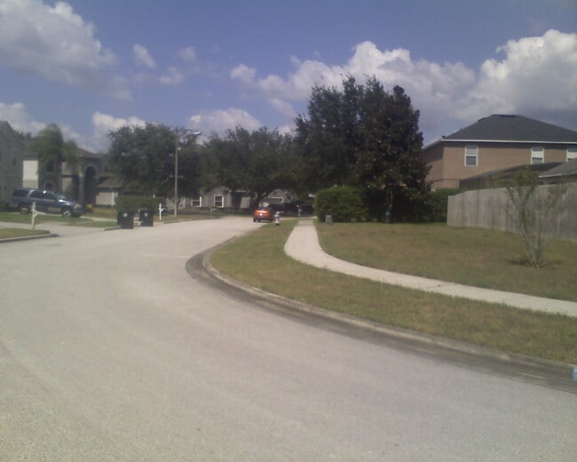 Building Photo - 2424 Cerberus Dr