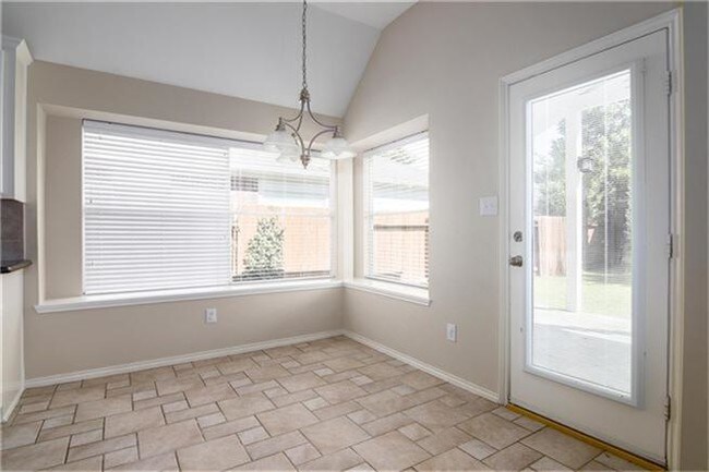Foto del edificio - 22702 Shannon Falls Ct