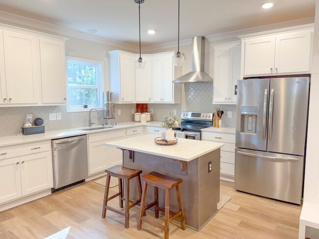 Building Photo - 4 Bedroom Single Family Home in Vass