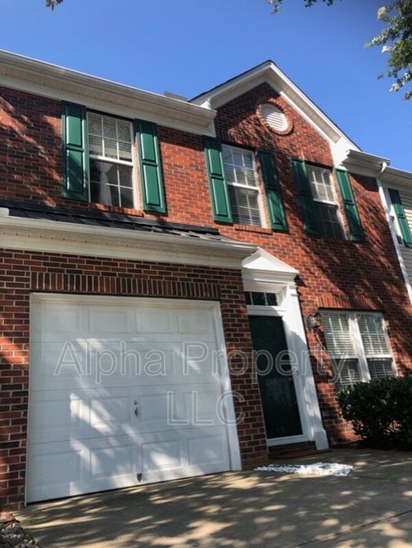 Photo - 206 Hadley Commons Dr