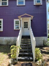 Building Photo - 965 NE 2nd St