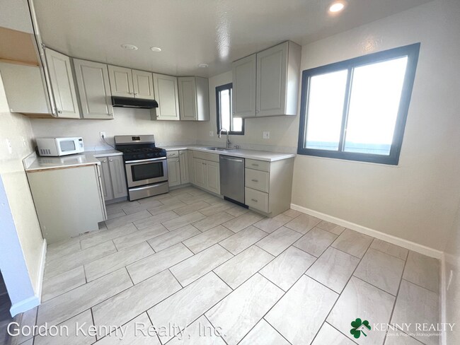 Foto del edificio - 4 br, 3 bath House - 127 Lycett Circle