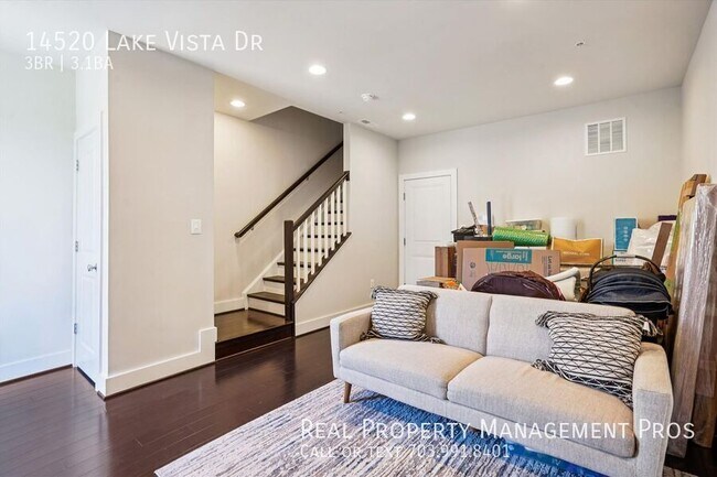 Foto del edificio - 14520 Lake Vista Dr