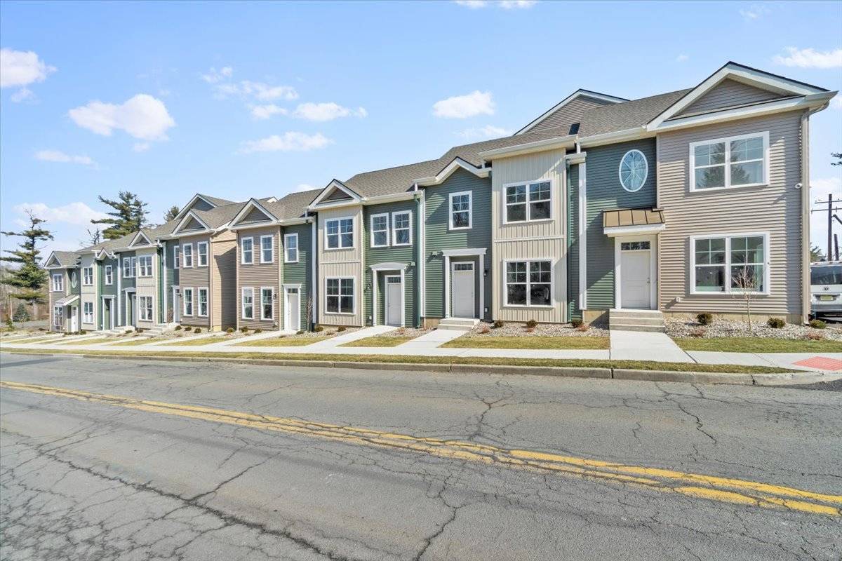 75 Forester Ave, Warwick, NY 10990 House Rental in Warwick, NY