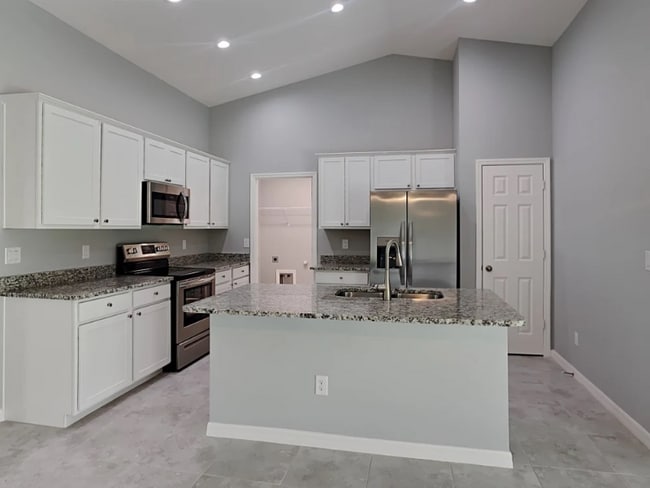 Building Photo - 477 San Cristobal Ave