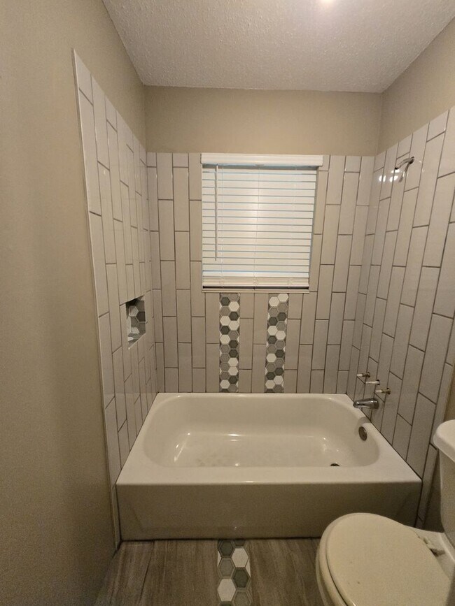 Building Photo - 4 Success is now offering this spacious 3 ...