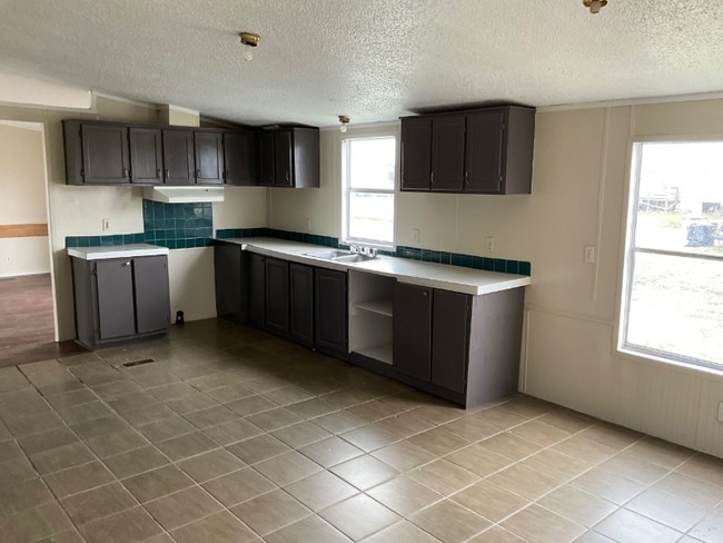 Building Photo - 155 Bedrock Trail Rd