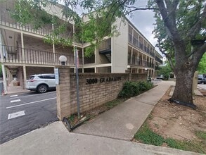 Building Photo - 3000 Guadalupe St