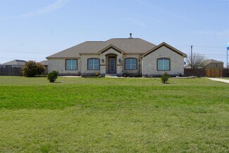 Building Photo - 141 Oak Stone Dr