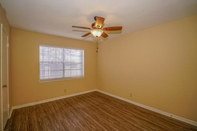Building Photo - 316 Eden Dr. Apt. #48 Longview, Tx 75605