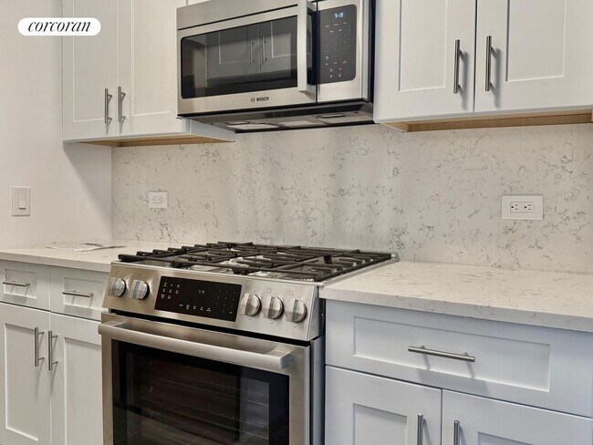 Foto del edificio - 210 E 68th St