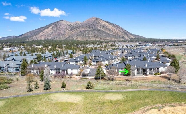 Building Photo - 4343 E Soliere Ave