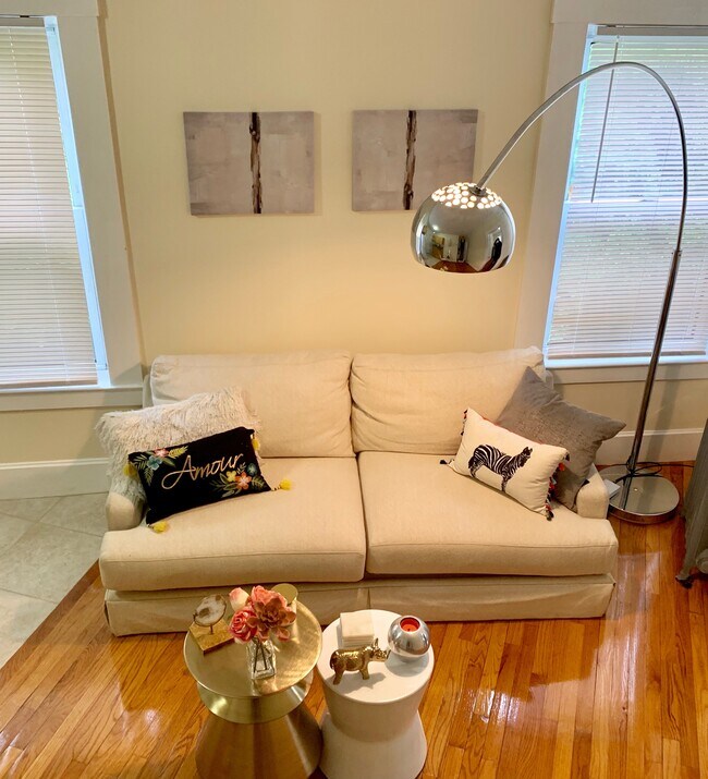 Foto del edificio - 27 Forest St