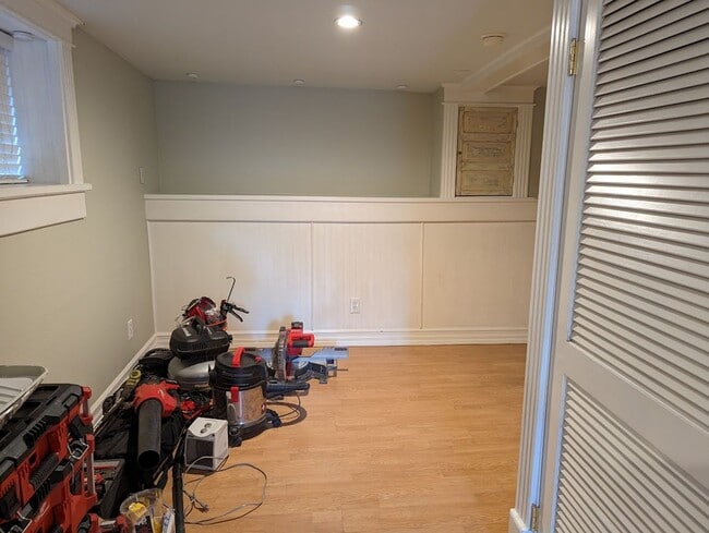Building Photo - JL1-TFS