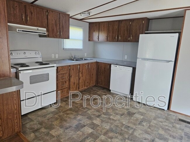 Building Photo - 922 Palmer Ct