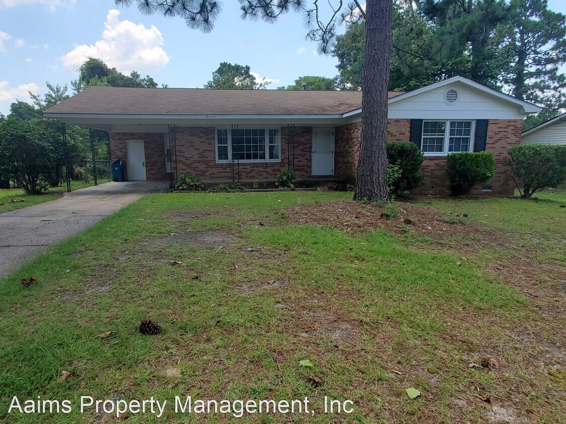 Foto principal - 3 br, 2 bath House - 6133 Santa Fe Dr.