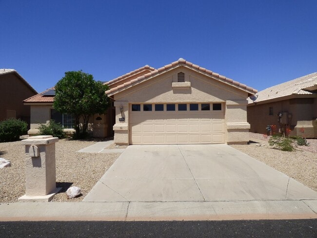 Move In Ready! 55+ Adult Community And SOL... - Move In Ready! 55+ Adult Community And SOL... House