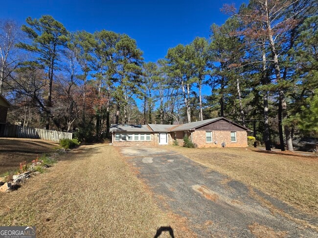 Building Photo - 170 Port Antonio Ct SW