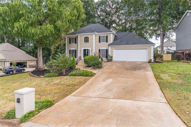 Building Photo - 736 Singley Dr
