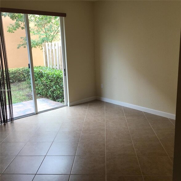 Foto del edificio - 12444 Emerald Creek Manor