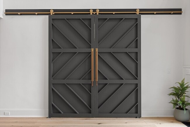 Foto del edificio - 1103 Centennial Dr