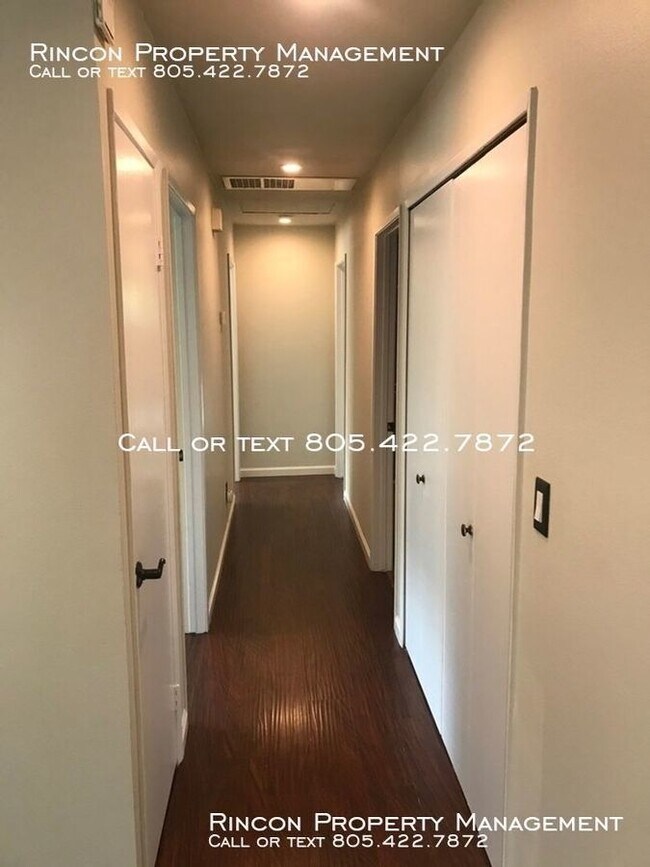 Building Photo - 646 Orwell Ln