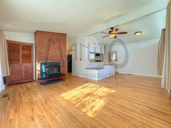 Foto del edificio - Clean & Quiet Northside Home