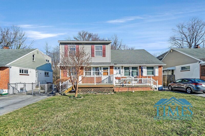 Primary Photo - 425 Garfield Ave