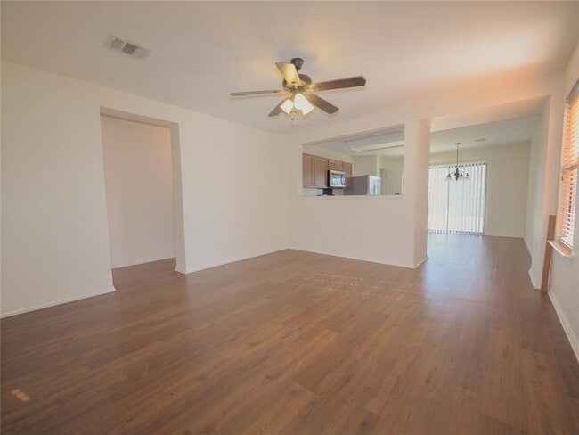 Building Photo - 2104 Perkins Pl