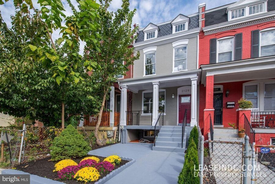 Photo - 2129 4th Street NE-